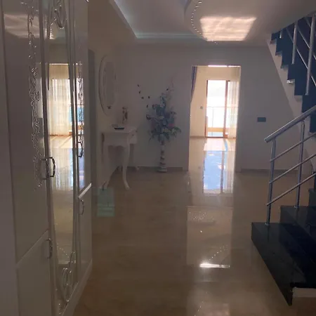 아파트 Luxury Penthouse With Fully Sea View
