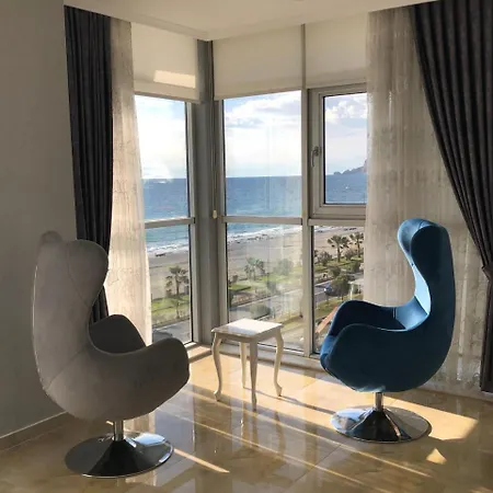 Luxury Penthouse With Fully Sea View 아파트 *