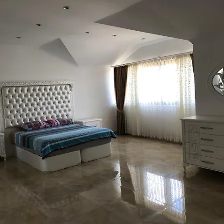 아파트 Luxury Penthouse With Fully Sea View *